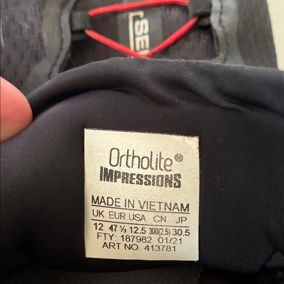 Salomon Men's Black and Red sense ride 4 Trail Shoes - Picture 7 of 7